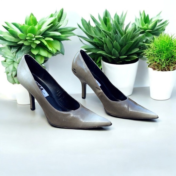 Diba Gray Ombré Gradient Patent Leather Slip On Pointed Toe Pumps Heels - Picture 8 of 16